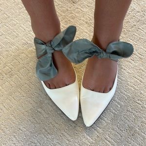 Kitten heel mules